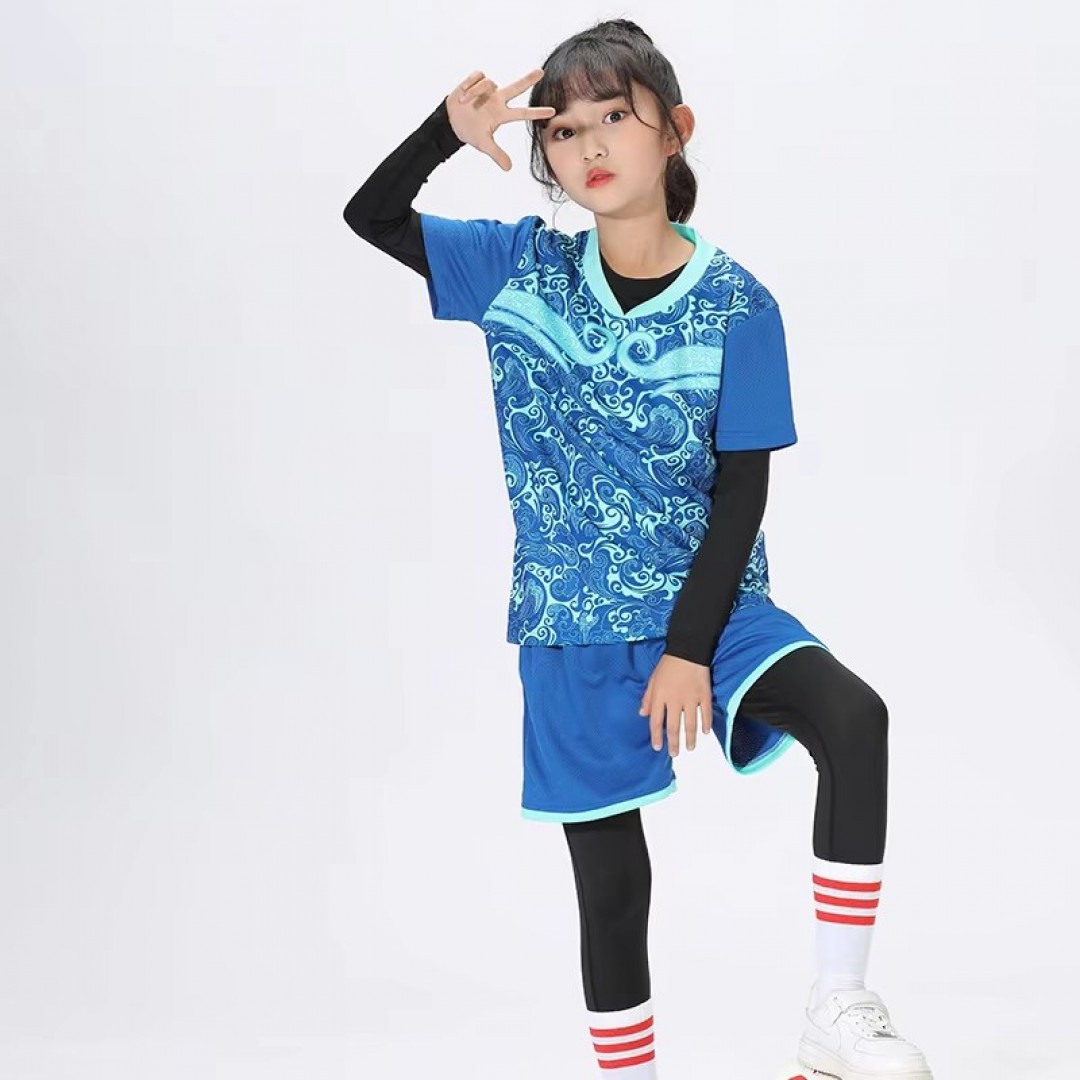 24-25 Top Quality New Design Sublimation Kids Soccer Uniform Training Tracksuit Soccer Wear Suit for Kids Stock Jersey Delivery by Jun 13
